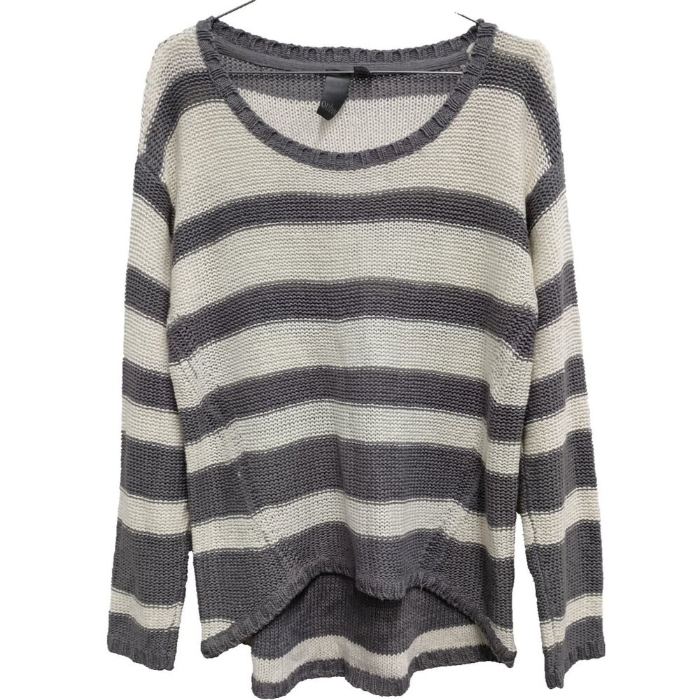 Quinn Womens Pullover Sweater Medium Gray Cream Striped Hi Low Closet Staple